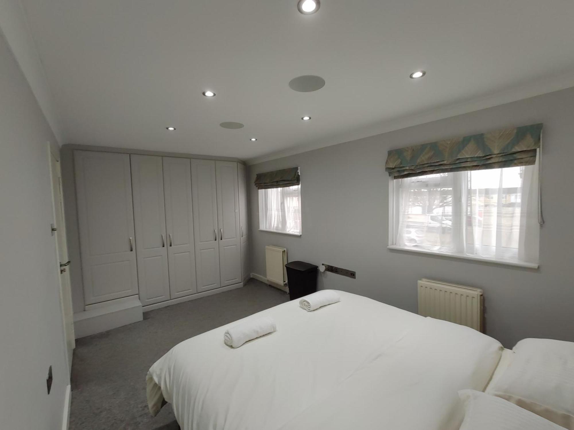 Elegant 3-Bedroom Home, Sleeps Up To 5 Guest. South Ockendon Εξωτερικό φωτογραφία