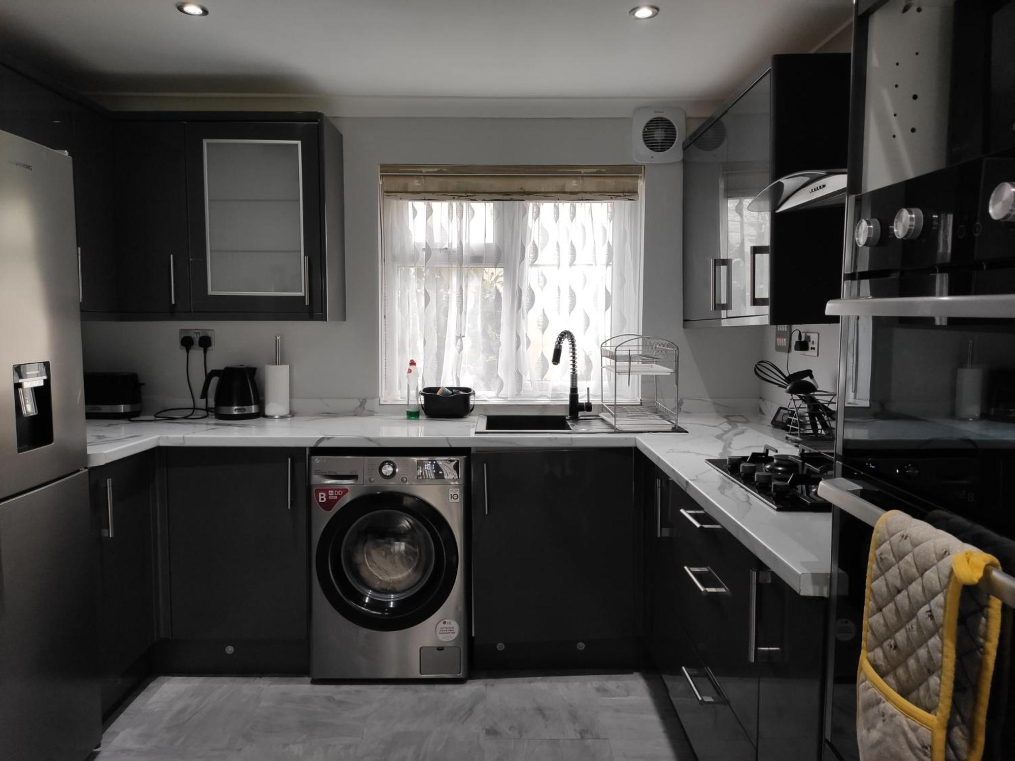 Elegant 3-Bedroom Home, Sleeps Up To 5 Guest. South Ockendon Εξωτερικό φωτογραφία